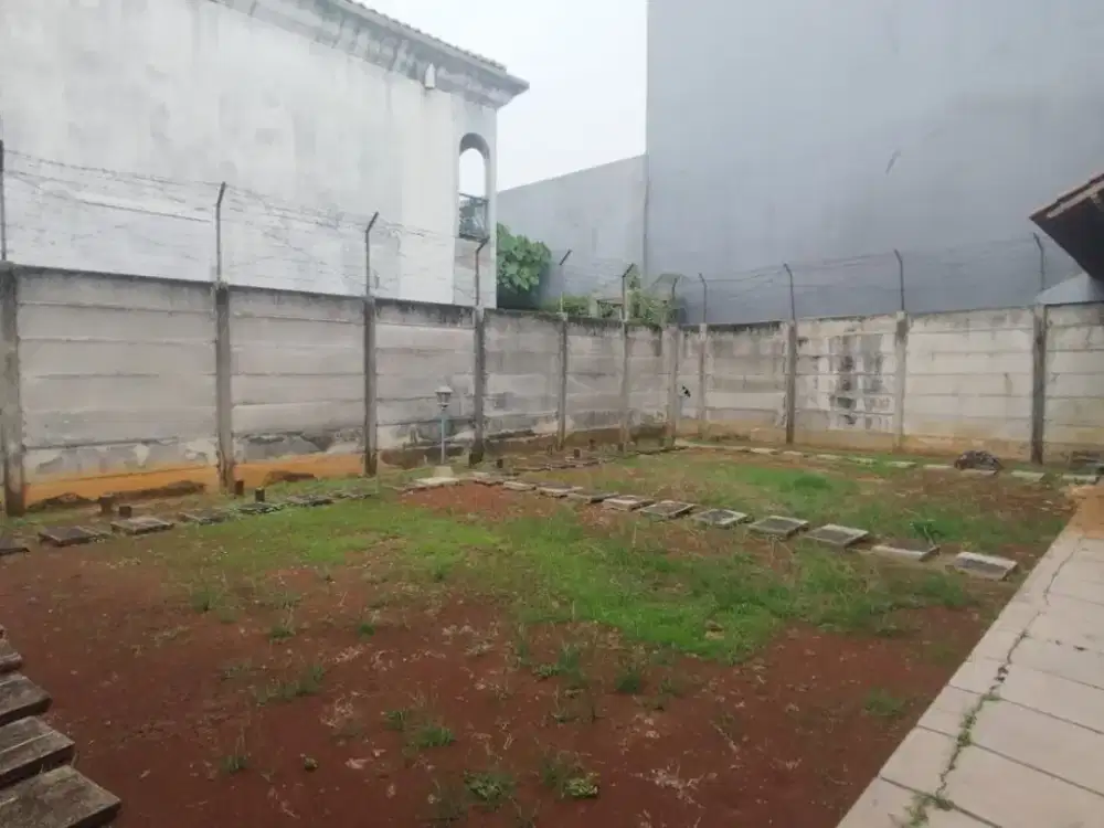 Dijual Cepat Kavling + Rumah Strategis Bebas banjir di Kav DKI Meruya Selatan, Jakarta Barat – Harga Miring!