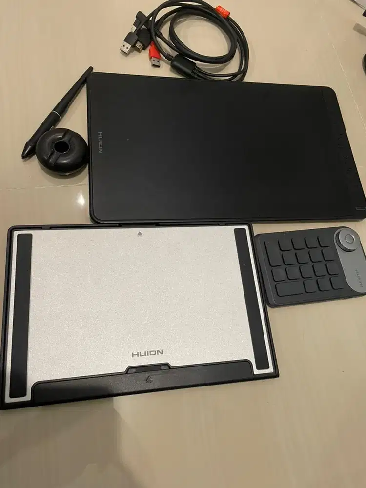 Huion Kamvas 13 Pen Tablet Display Graphic For Drawing