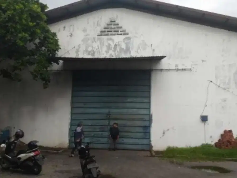 Gudang Murah Angtropolis margomulyo dekat suri mulia tandes pelabuhan