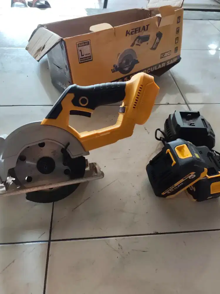 CIRCULAR SAW CORDLESS 5,5