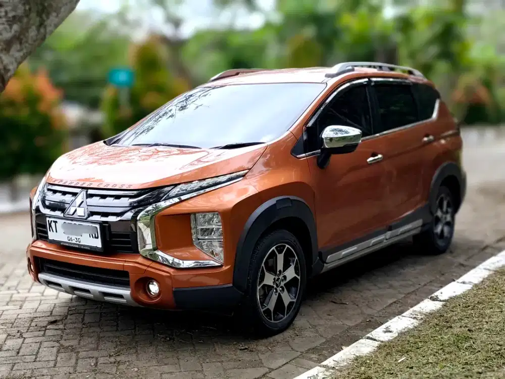 Xpander Cross Plus 1.5 4,2 AT (Metic) Kondisi Istimewa Tnggal Gass