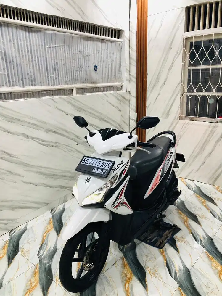 VARIO NEW AGNES LED ISTIMEWA 2016 Pajak Hidup