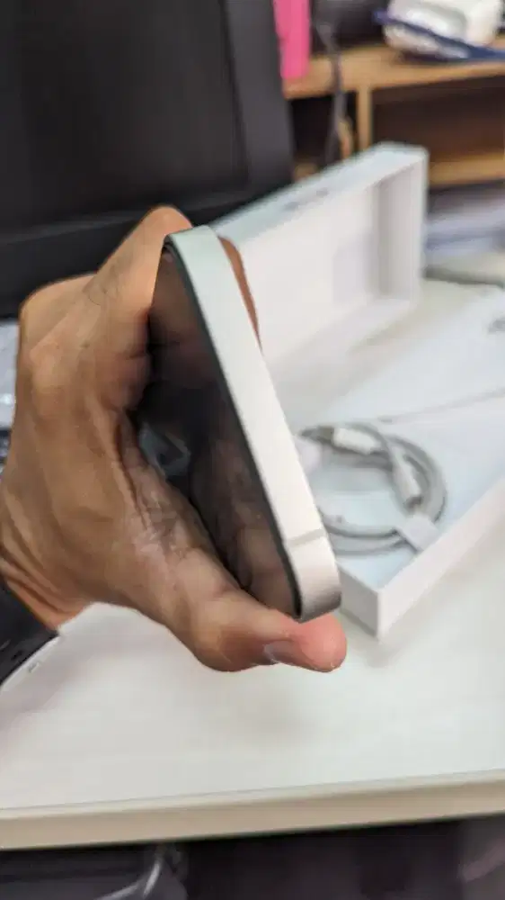 Apple iPhone dengan OnePlus 6