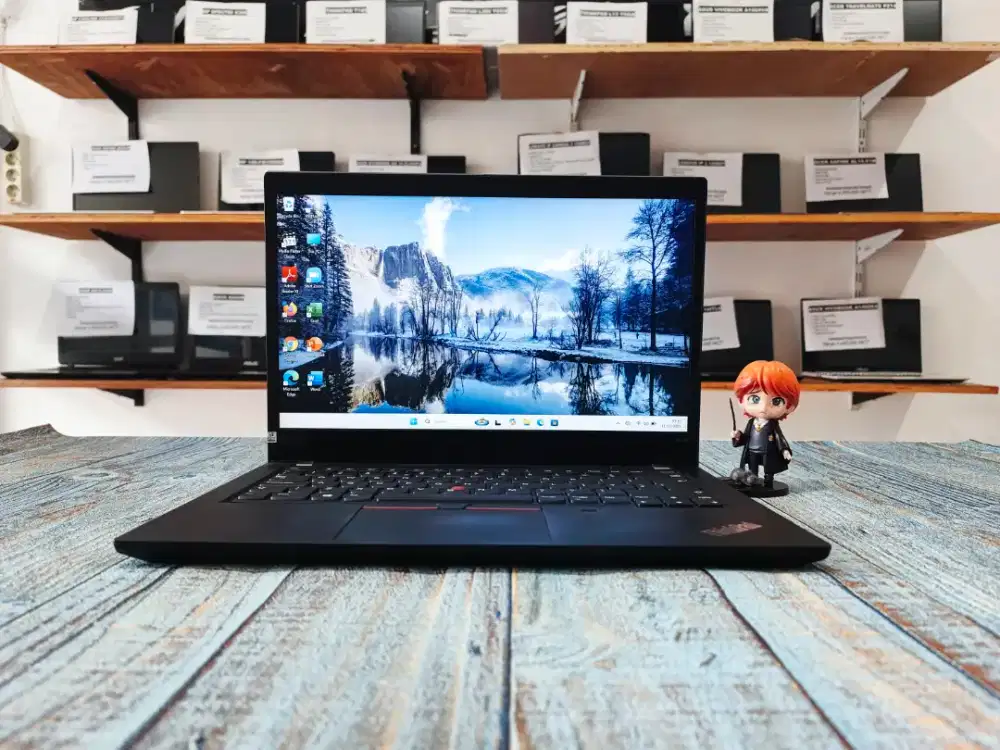 Laptop Bekas LENOVO THINKPAD T490/Core i5-8365U RAM 16GB