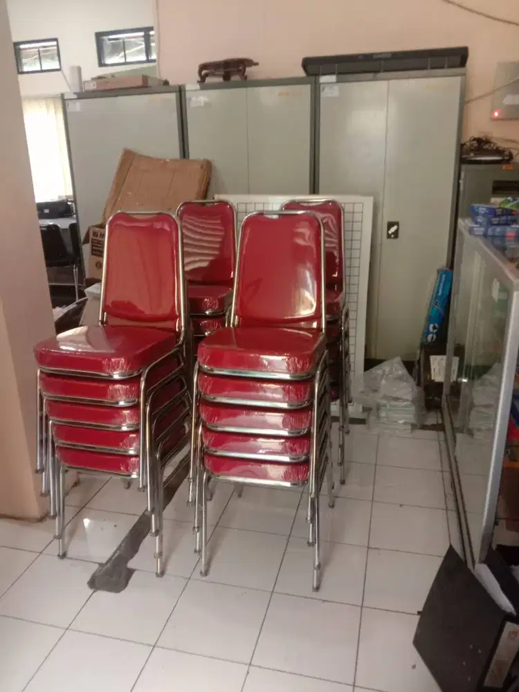 kursi susun kursi pesta kursi hajatan kursi tumpuk