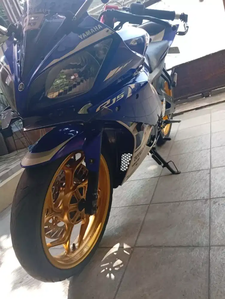 Yamaha R15 v2 2016