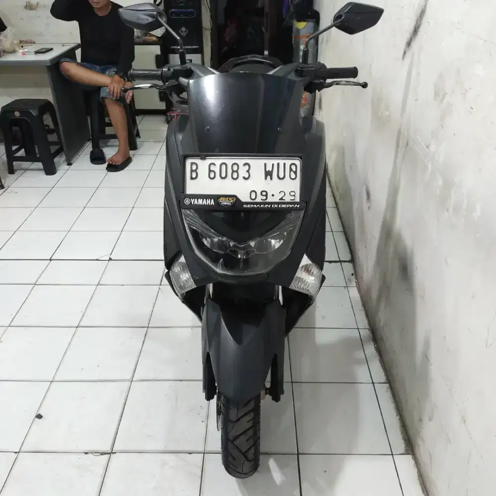 Nmax old hitam doff cakep