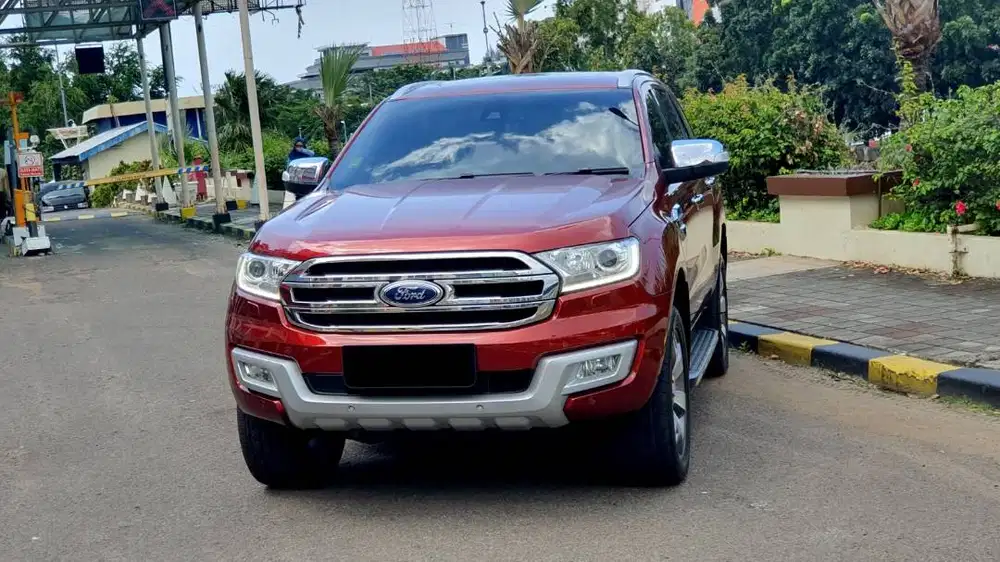 [ GARANSI 5TH ] Ford Everest 2.2 Diesel Titanium Sunroof 2015/2016