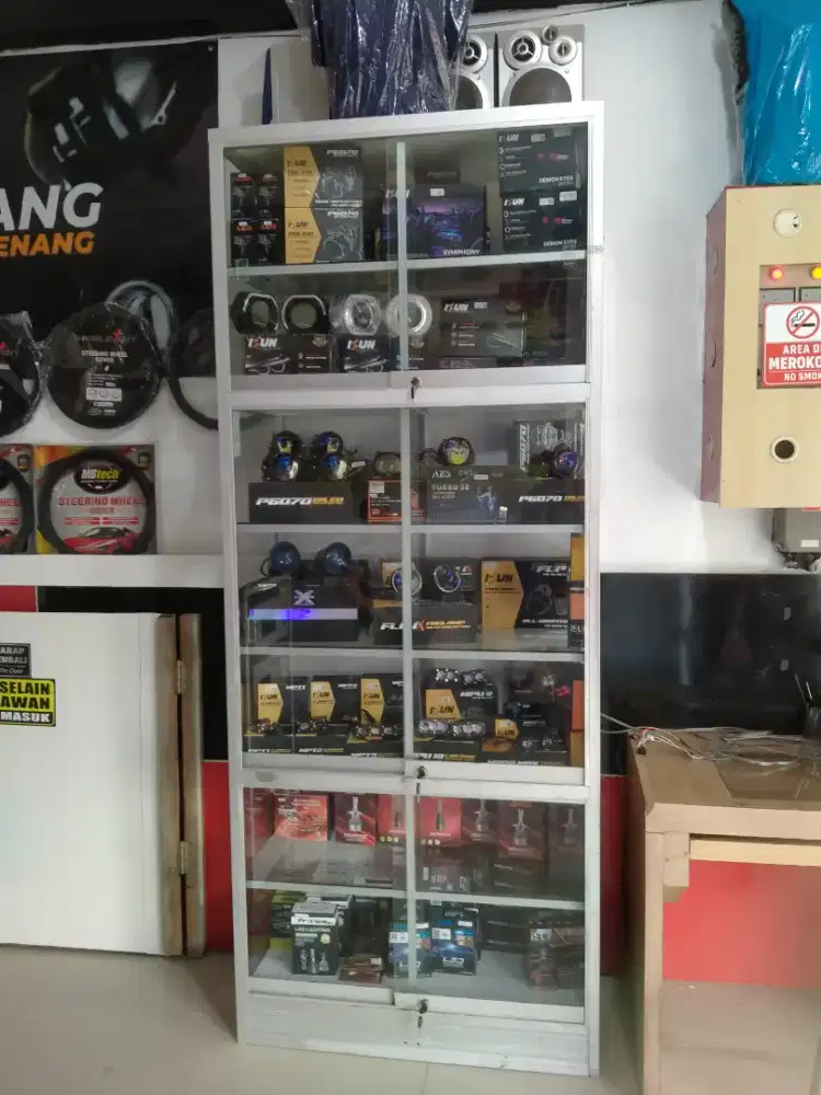 Tukang variasi mobil