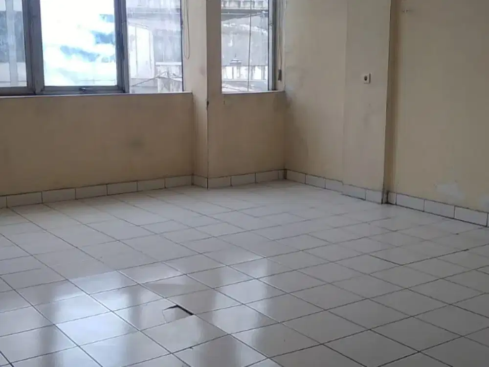 DISEWAKAN RUKO KOPO MAS 3 Lantai bandung -YL