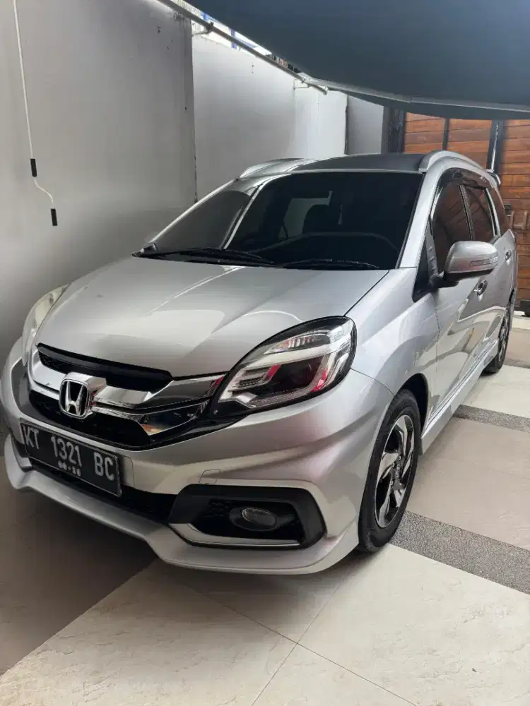 Dijual cpt Mobilio RS matic