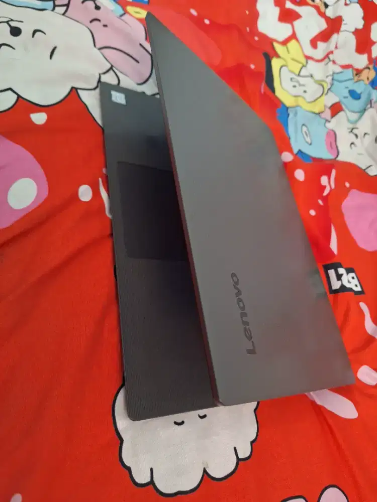 Bismillah di jual laptop lenovo slim core i3 ram 8gb ssd 256gb