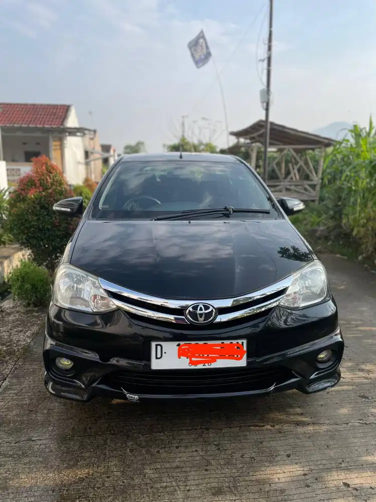 Toyota Etios Valco Type E Manual