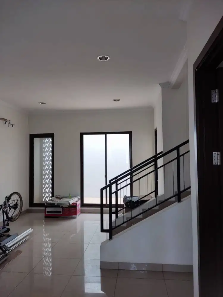 Dijual Rumah di Summarecon Bandung Terawat Siap Huni