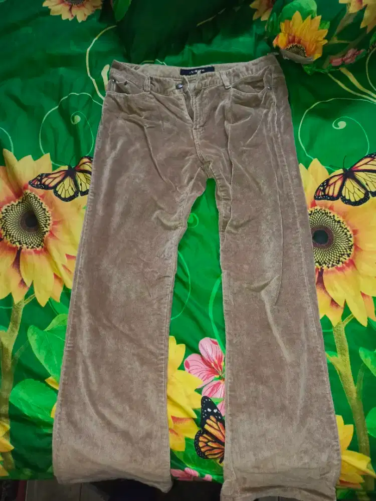celana unisex ecejeans