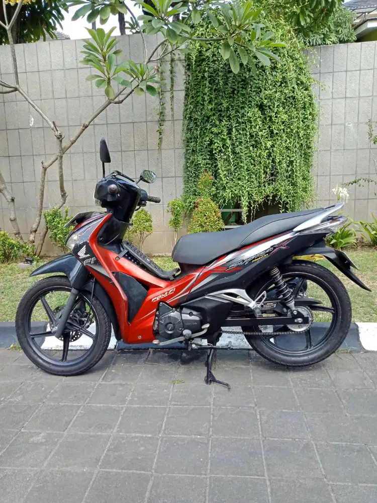 SUPRA X HELM IN 2013