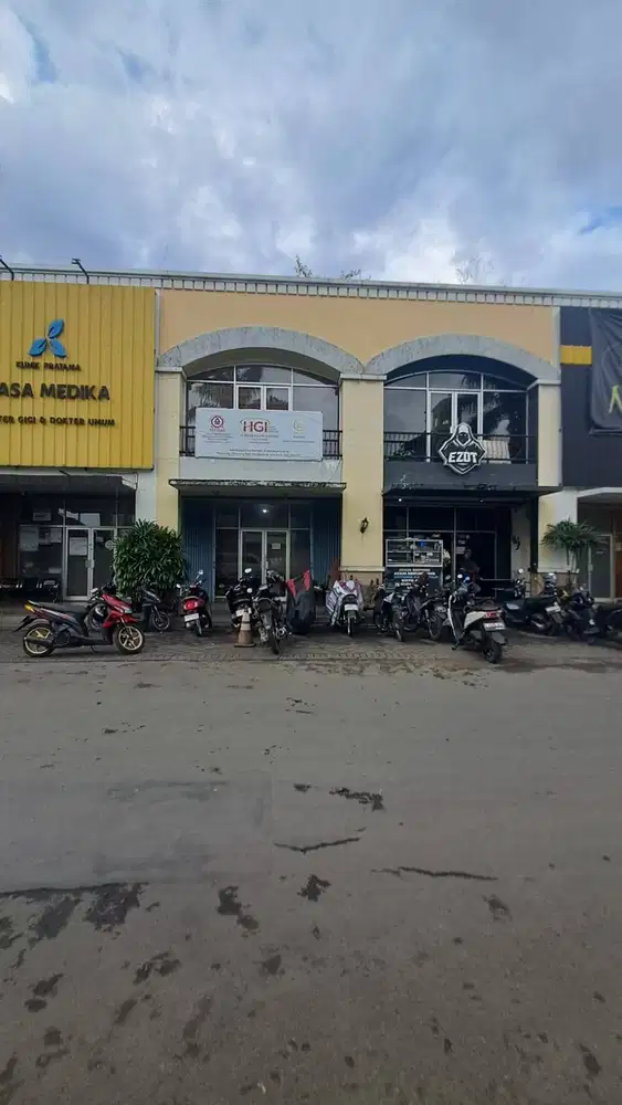 Sewa/Jual Ruko 2lt Surapati Core Bdg, Hub Pemilik Langsung o8122o44199