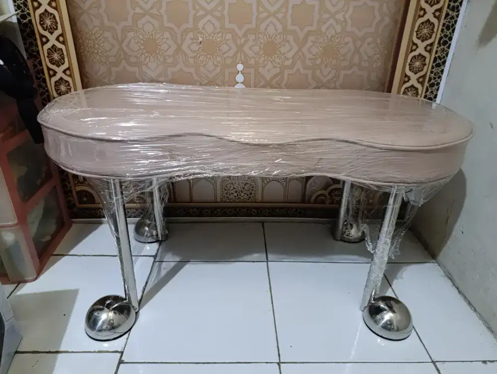 Jual kursi minimalis, baru, lok Pamulang barat, Tangerang selatan