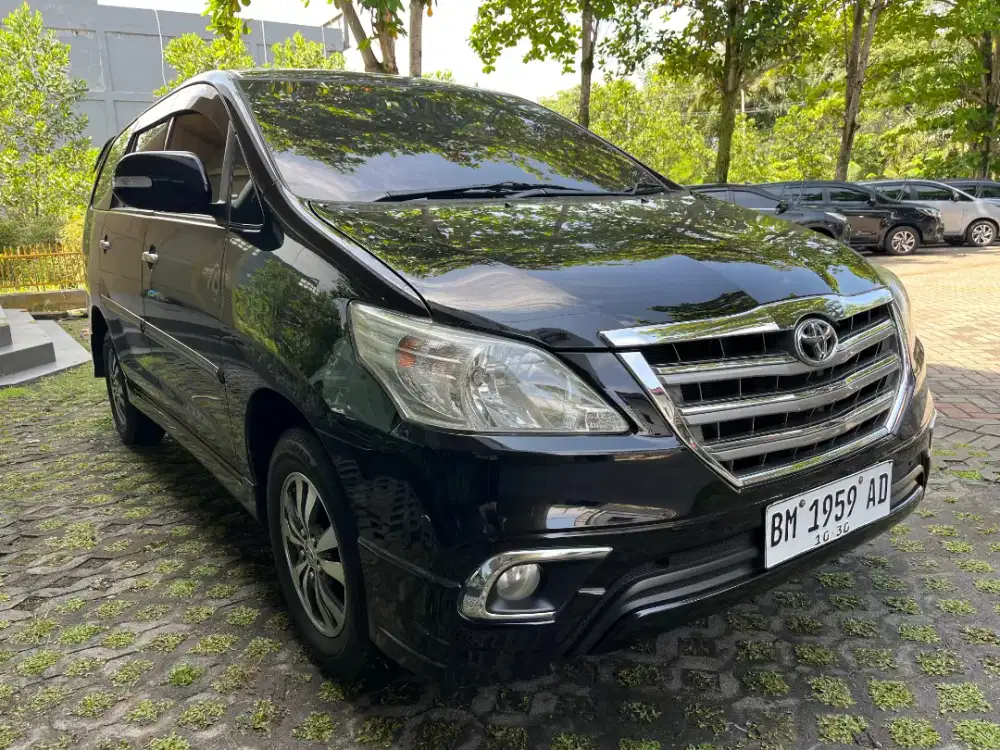 Innova 2.0 V Luxury Matic 2015 Pajak Baru