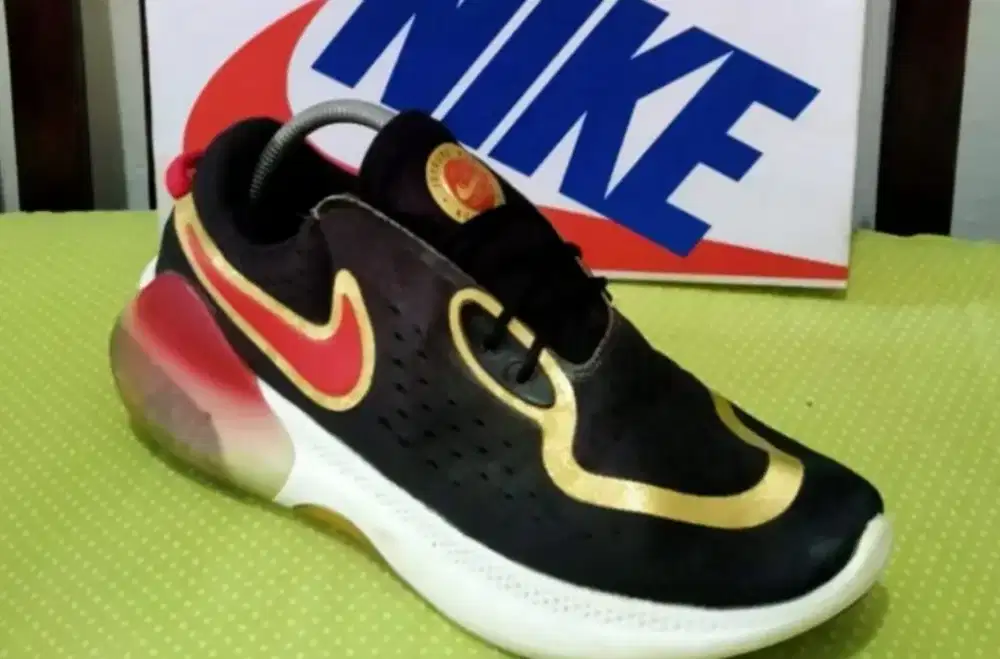 Sepatu Running Nike Joyride