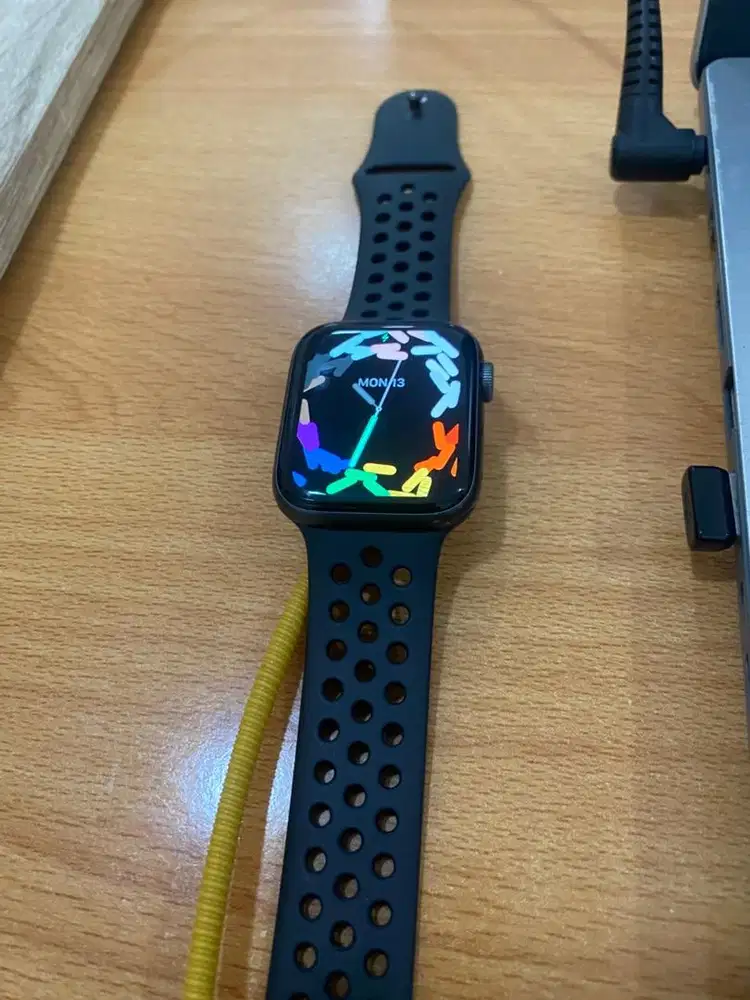 Apple Watch 4 ex ibox Nike edition 44mm