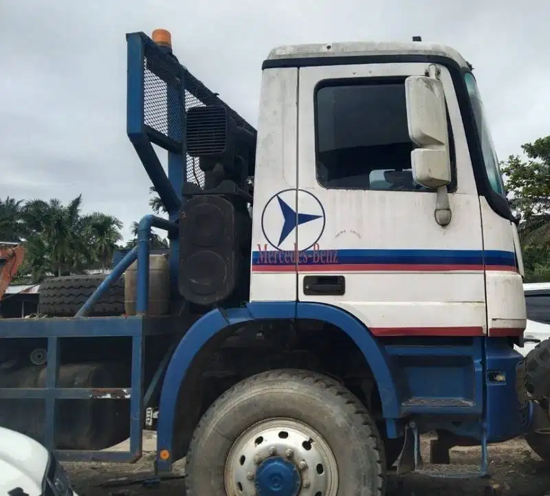 Dijual Head Truck / Prime Mover Mercedes Actros 4043 AK Tahun 2017