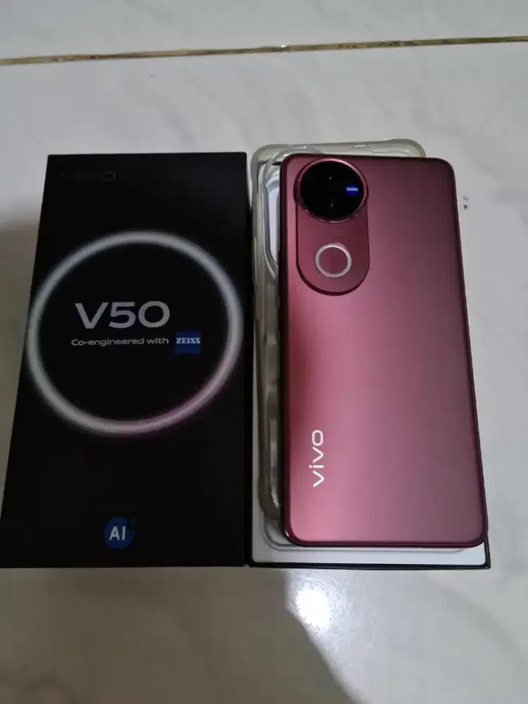 Vivo v50 5g ram 12/256
