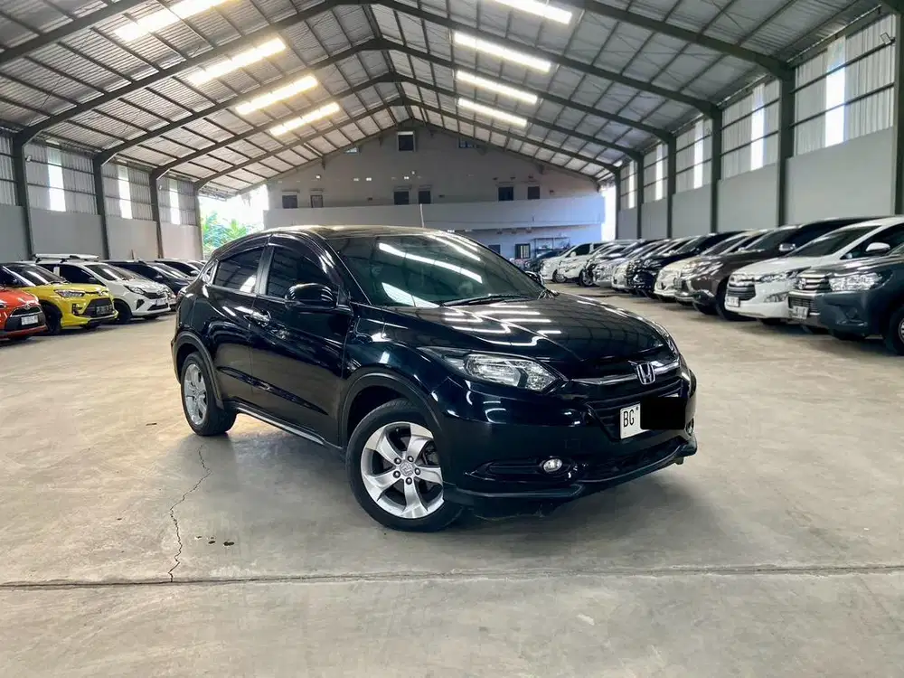 Honda HRV 1.5 E CVT 2016 / 2017 AT Matic, Sangat terawat