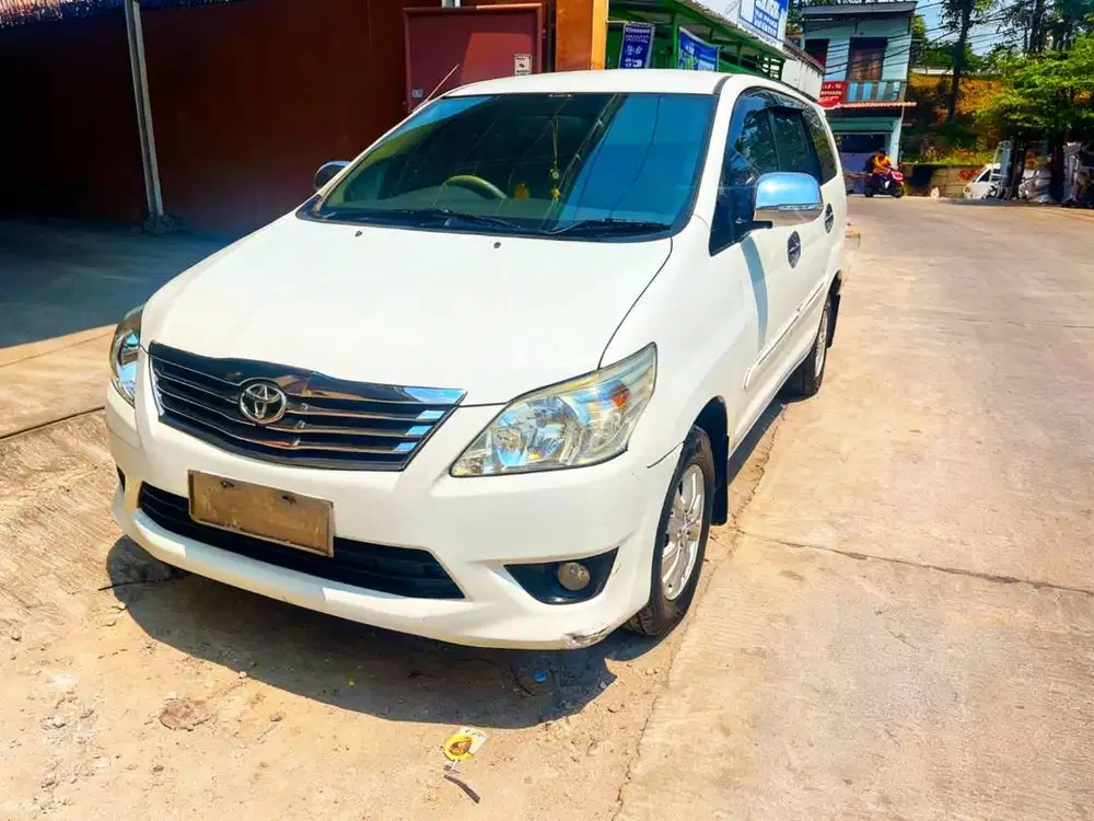 KIJANG INNOVA G DIESEL 2013 AT