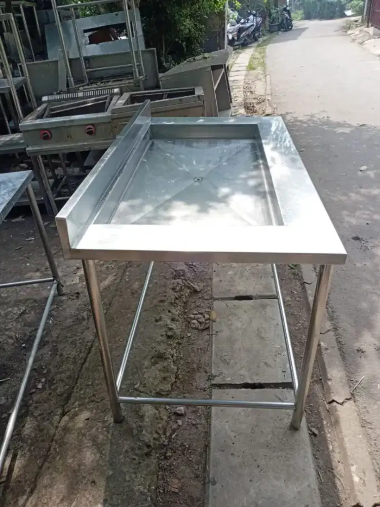 Display table stainless