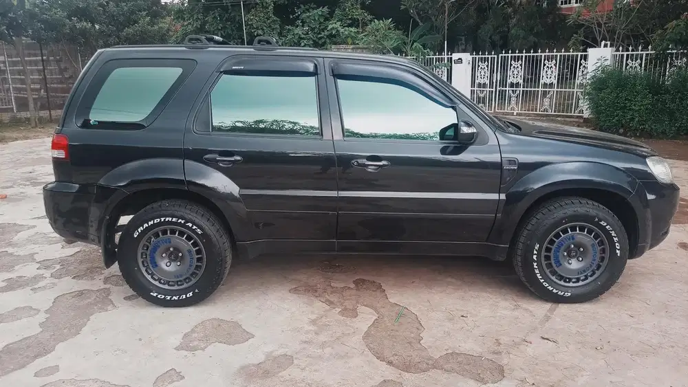Ford Escape 2010 Bensin
