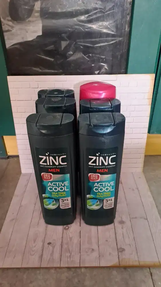 Botol kosong sampo Zinc