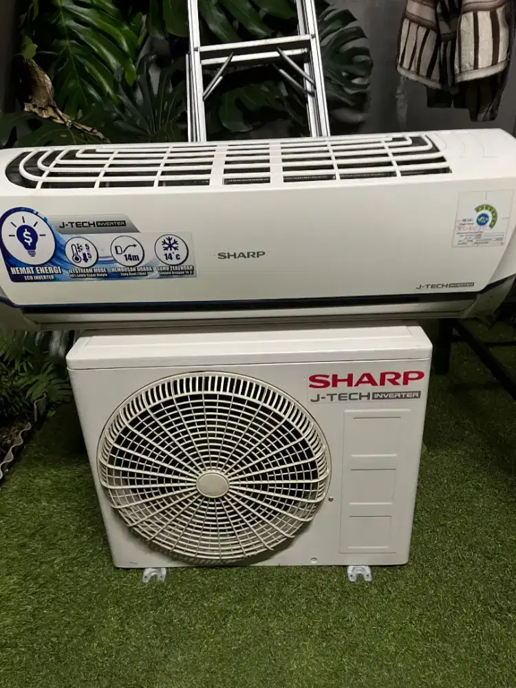 AC Sharp 1pk J-TECH INVERTER