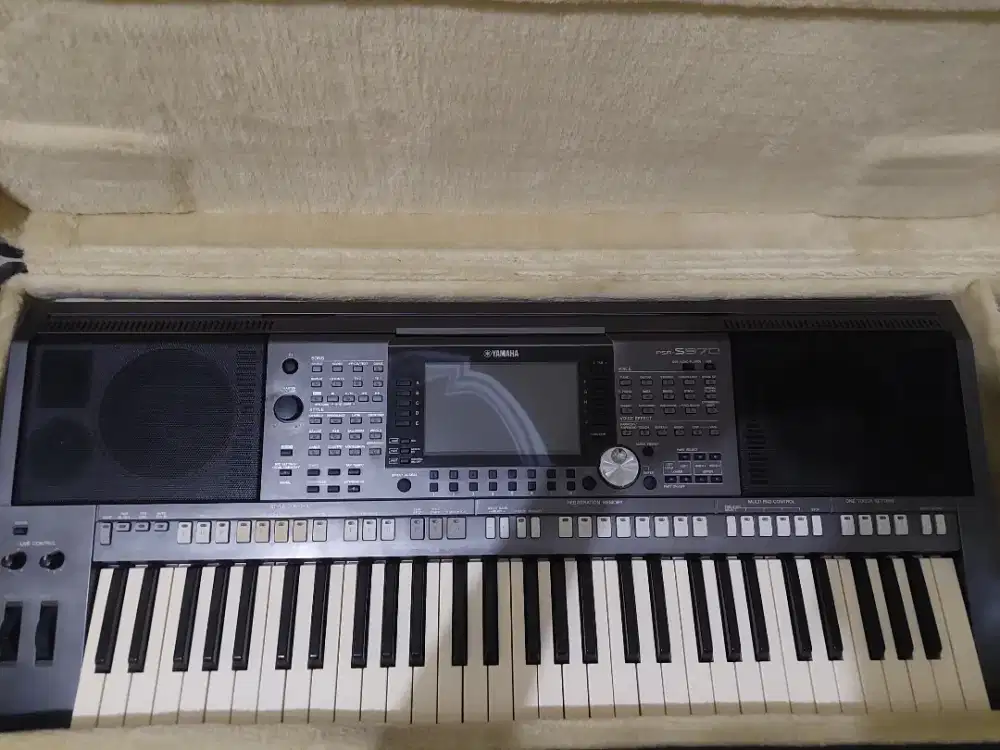 Keyboard yamaha PSR S970