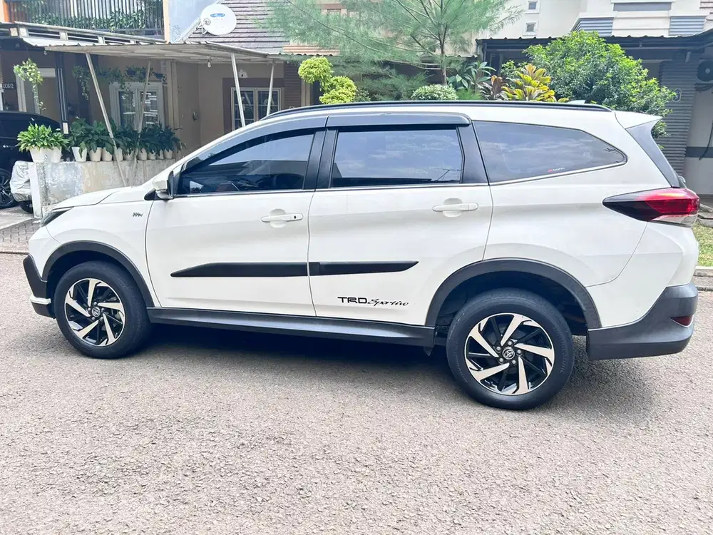 Toyota Rush 2018 Bensin