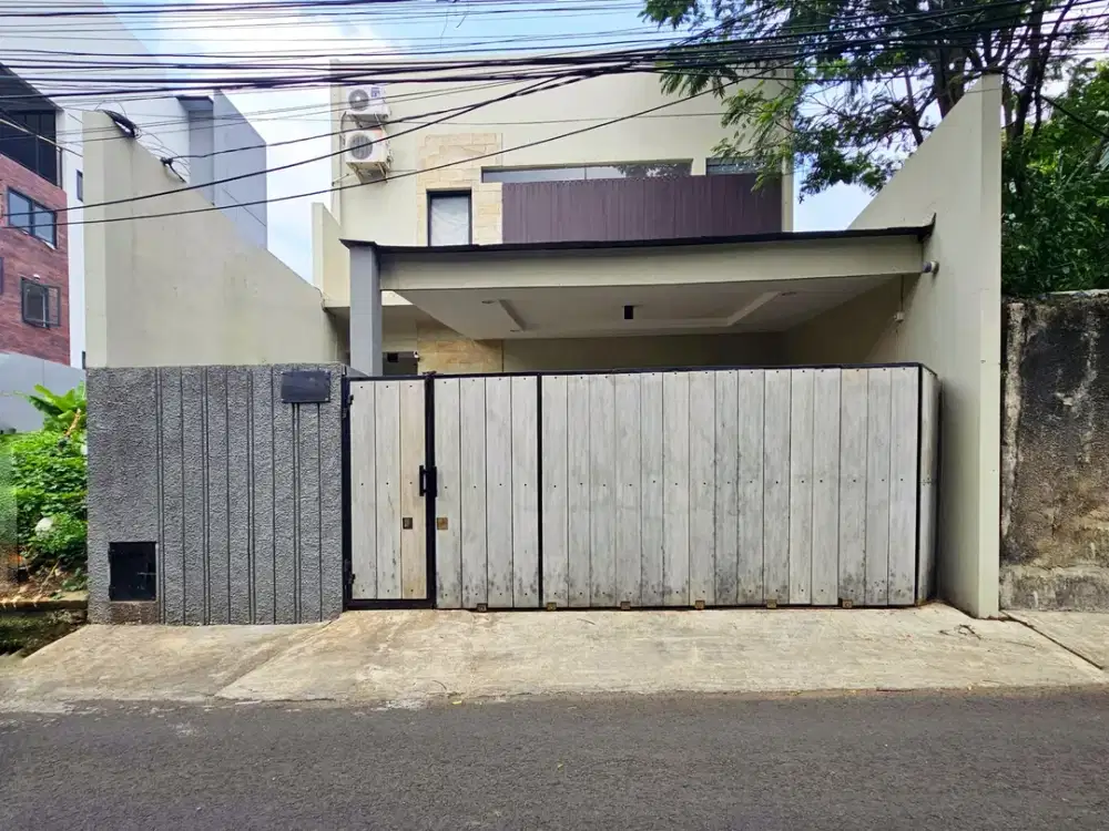 Rumah Dijual Pejaten Barat, Kemang Area. Jalan Lebar, Bebas Banjir