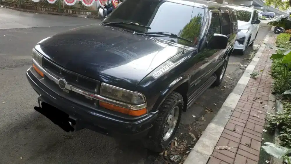 Di jual cepat mobil  Blazer Monte 2.2 sohc
