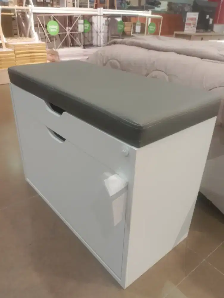 Kenzo Shoe Bench Cabinet White rak sepatu putih