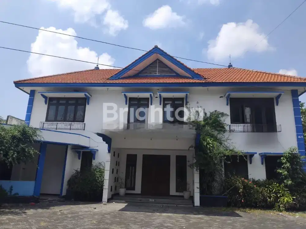 LANGSUNG CARI PEMBELI/PENYEWA JUAL/SEWA Rumah Komersial 2 lantai Raya Jemursari