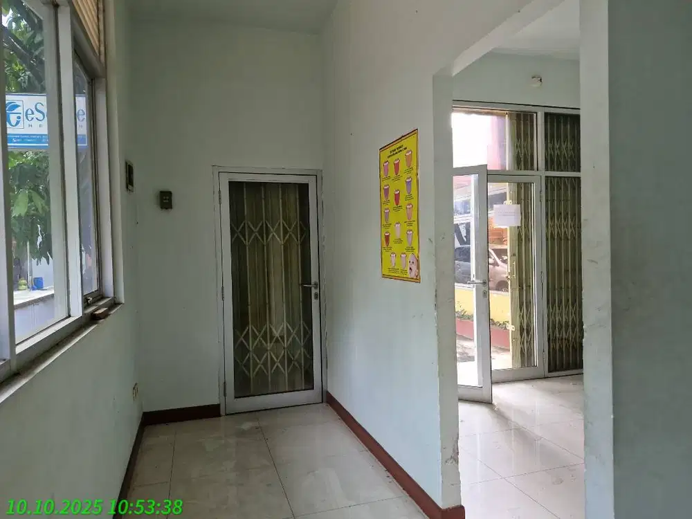 Disewakan Bangunan 2 lantai untuk komersial di Kavling BRI Depok