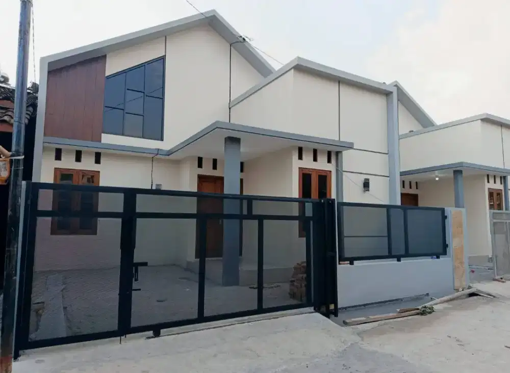 Rumah Baru Dekat Kampus UNS&UNSA Solo