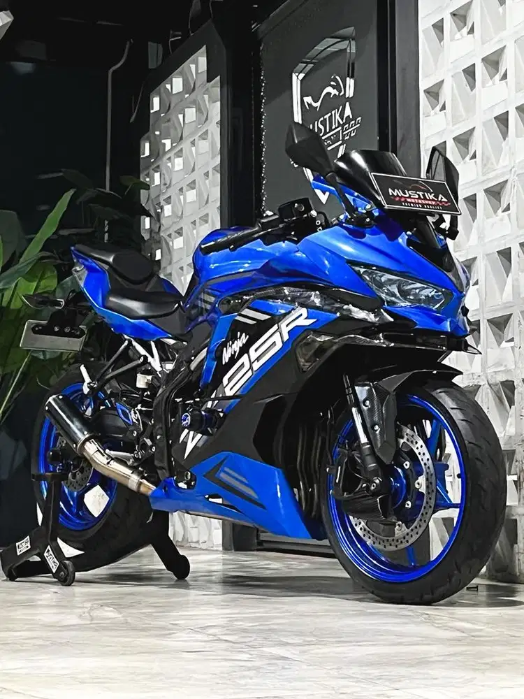 GRADE A+! Kawasaki ZX25R ABS SE 2020