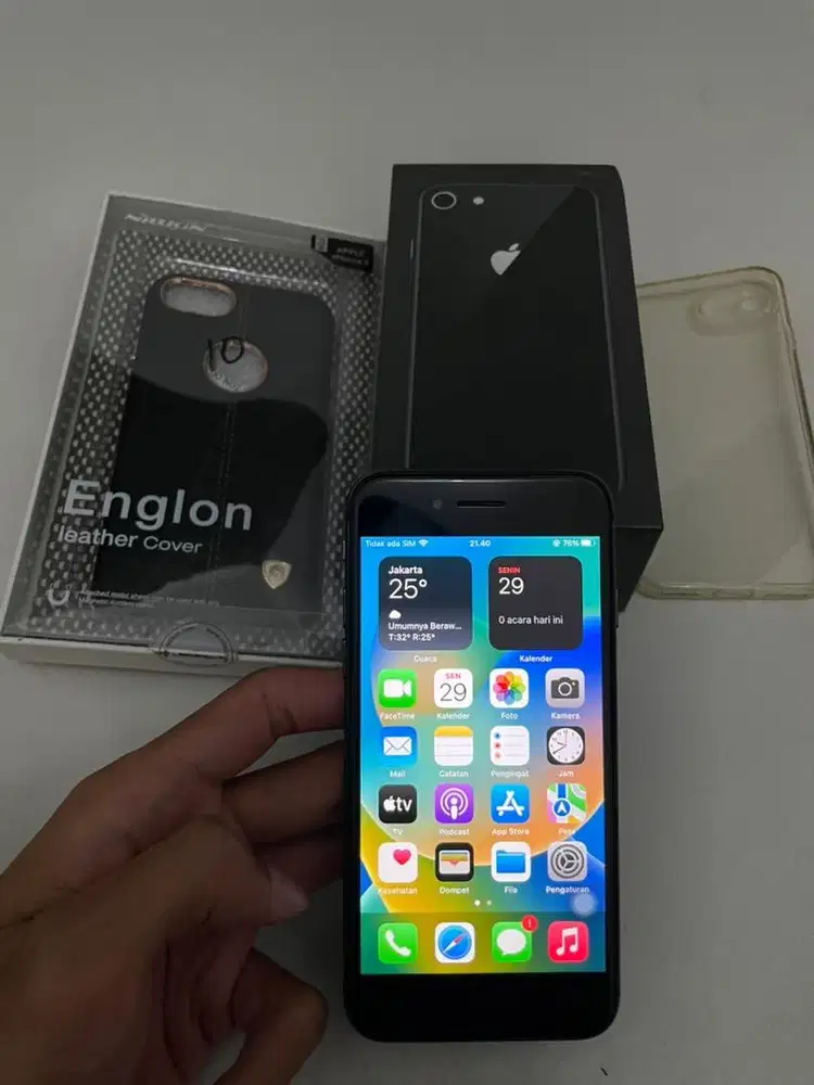 Iphone 8 ex ibox 64gb Black