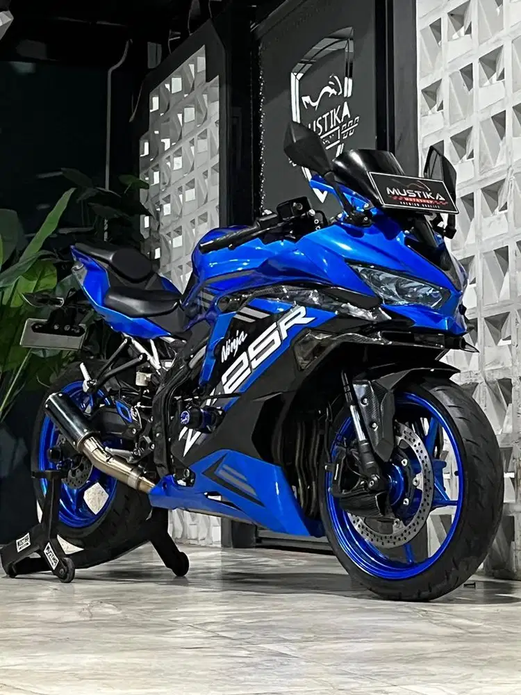GRADE A+! Kawasaki ZX25R ABS SE 2020