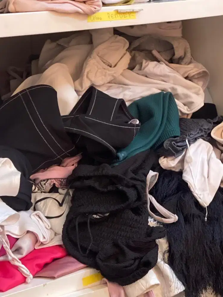 LAUNDRY KILOAN 2 JUTA GAJI