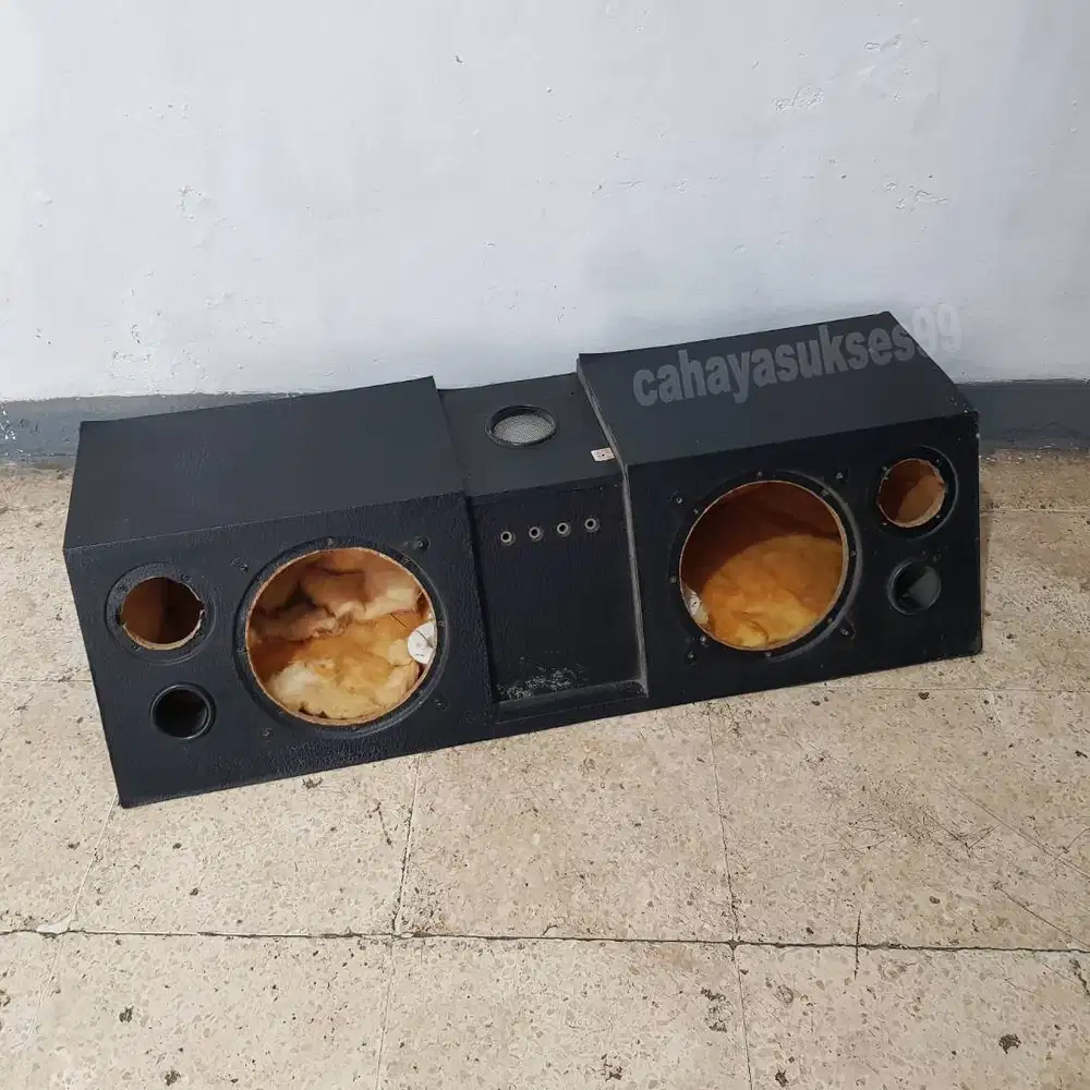 Box Kotak Speaker Papan Box Tebal 15mm Kondisi Second Bagus Mantap