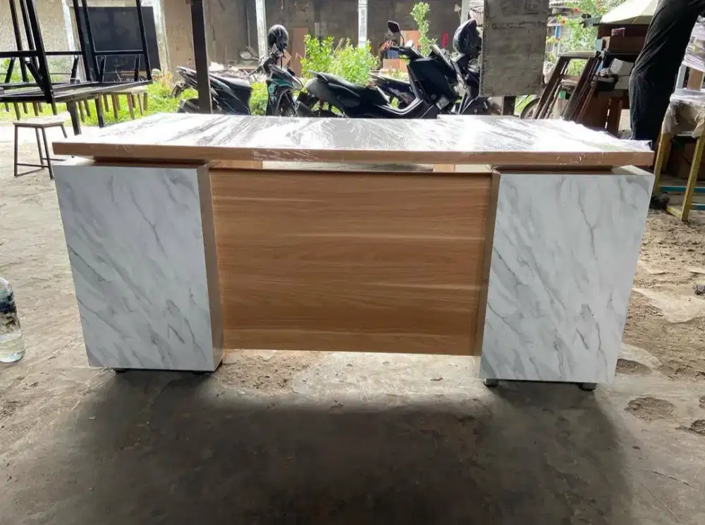 Furniture Bali Meja Resepsionis Meja Kasir