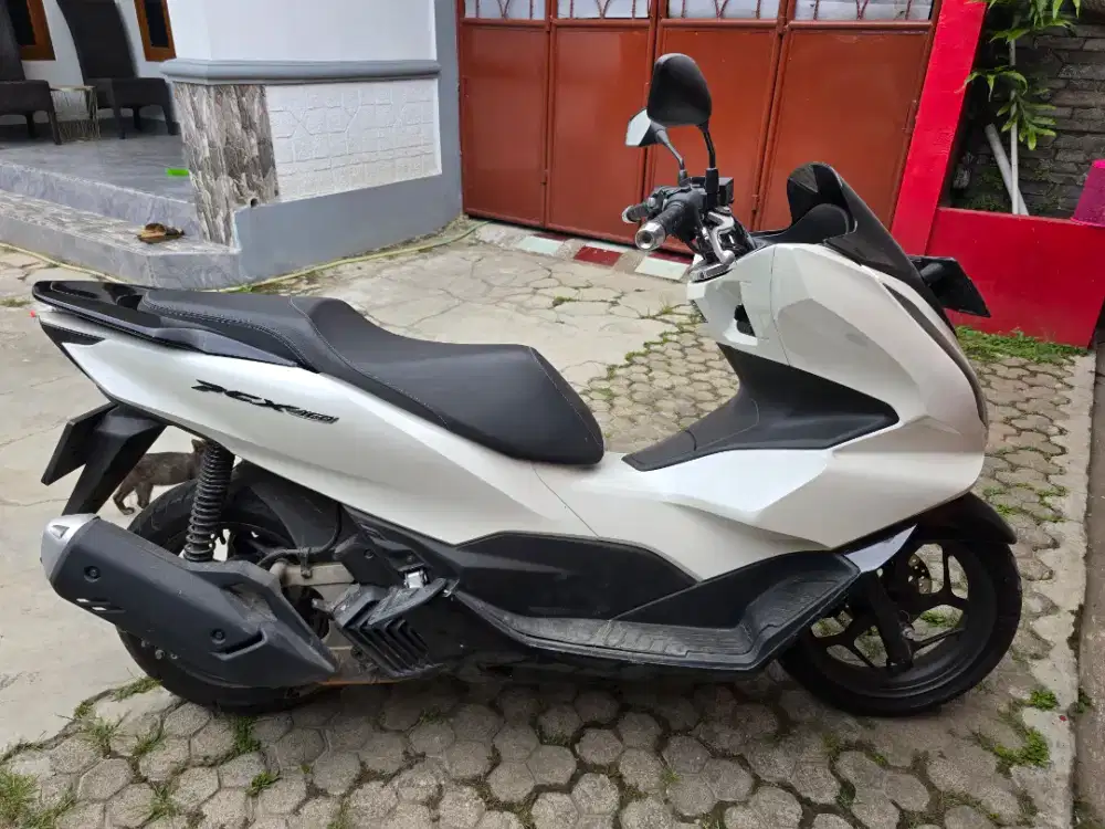 Jual Honda PCX Putih White 160 CBS KM Rendah November 2023 Bandung