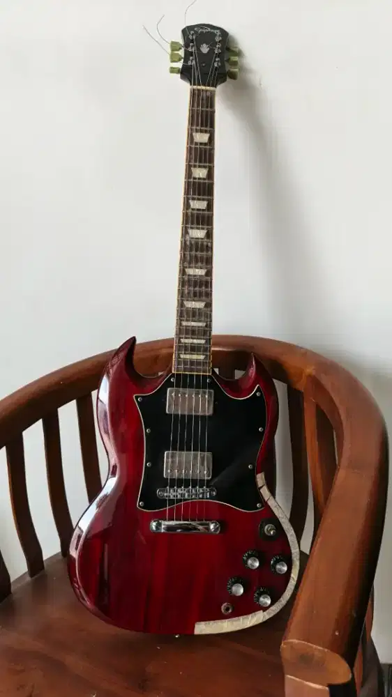 Gitar listrik epiphone SG standar cerry