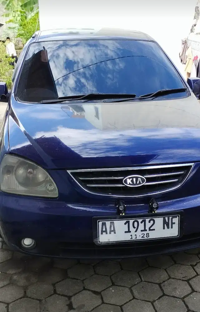 Kia Carens II 2004 Bensin